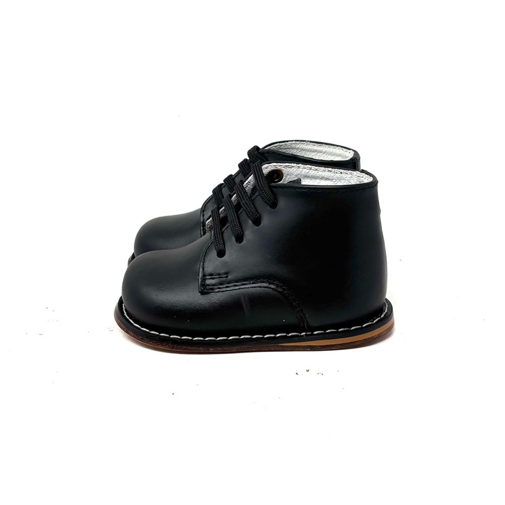 NEW Josmo Walker Shoes